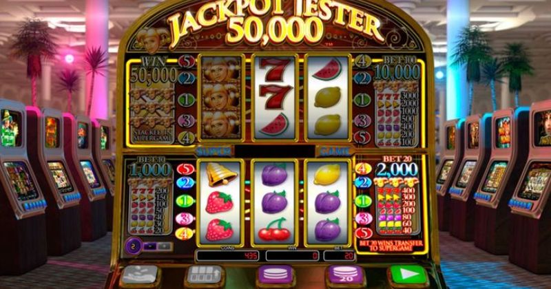 Jogue Jackpot Jester 50k, uma slot online da NextGen slot online gratuitamente | Casino Portugal